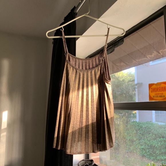 Silence + Noise UO Gold Shimmer Top - Picture 2 of 2